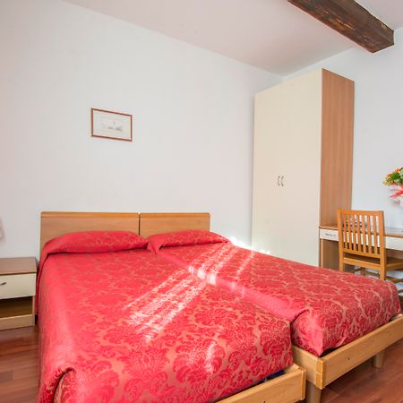 Casa Sant'Andrea Bed & Breakfast Венеция Екстериор снимка