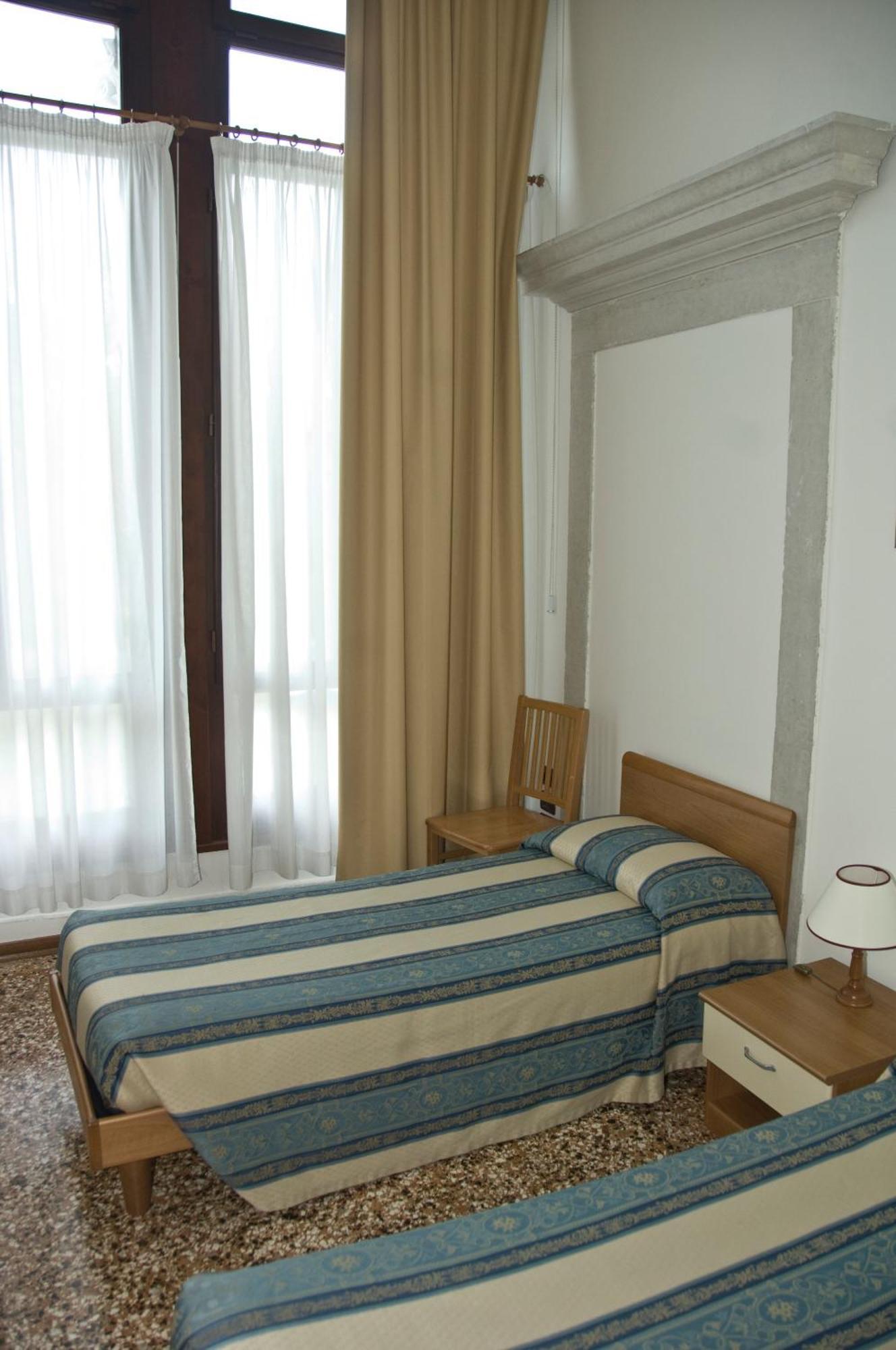 Casa Sant'Andrea Bed & Breakfast Венеция Екстериор снимка